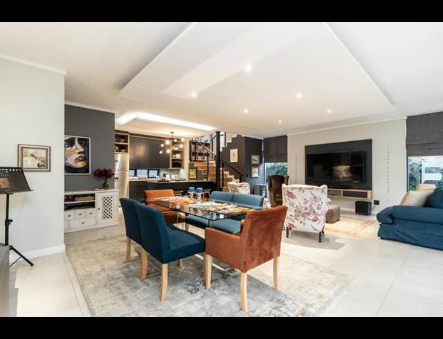 3 BEDROOM CLUSTER FOR SALE IN WATERKLOOF HEIGHTS